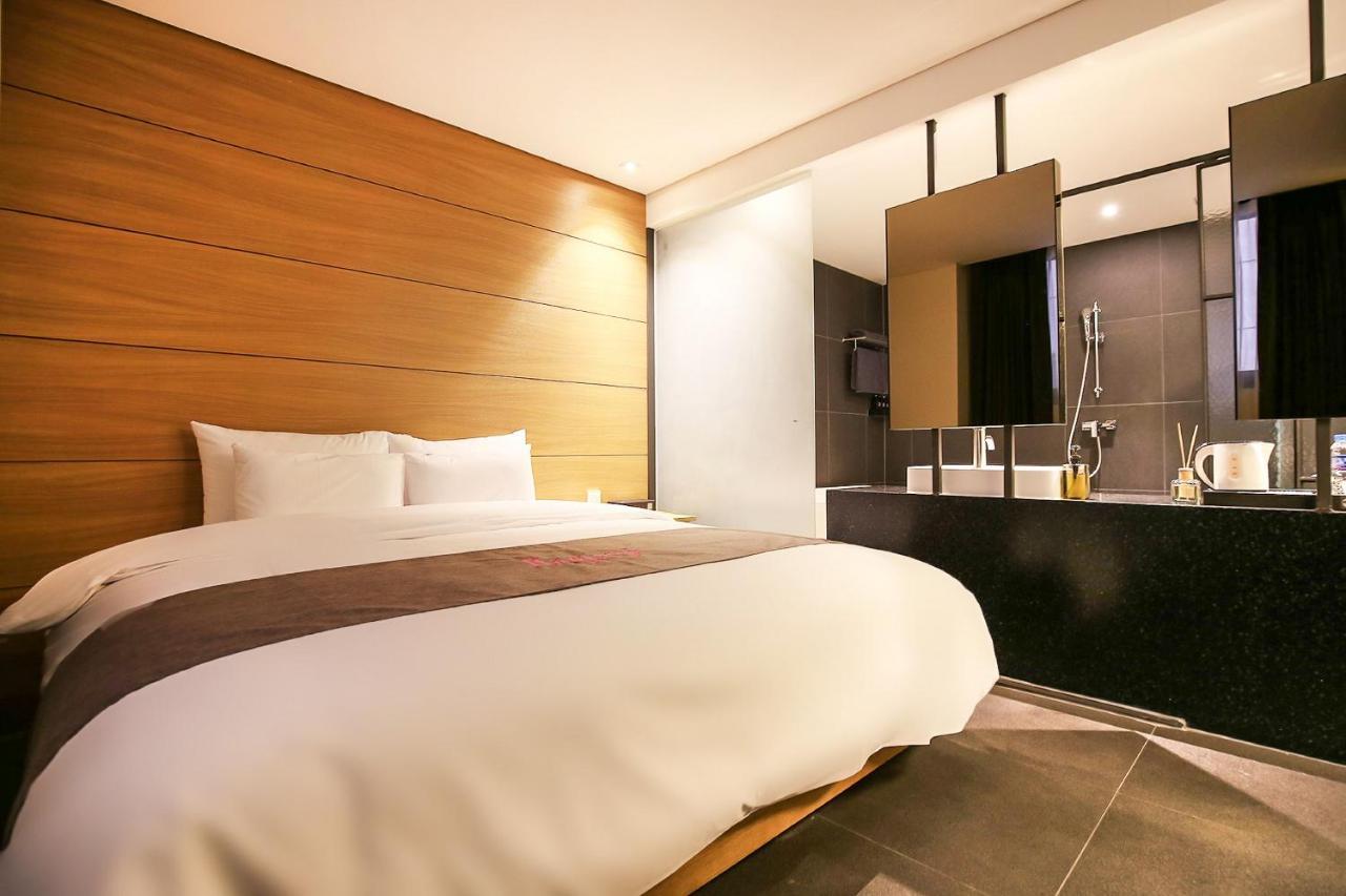 Hotel Flamingo Daejeon Exterior foto